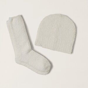 Barefoot Dreams CozyChic Beanie and Sock Set, NEW, Pearl